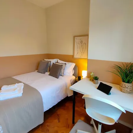 Δωμάτια σε οικογενειακή κατοικία Lovely In Centre