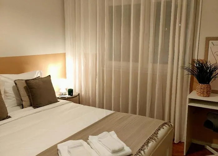 Homestay Lovely In Centre Leiria