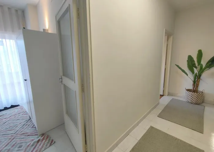 Lovely In Centre * Leiria